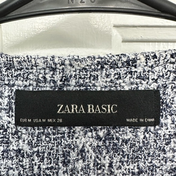 Zara Classic Knit Blazer US Size M- From Europe
Academia Bossbabe Sexy CEO - Picture 3 of 16